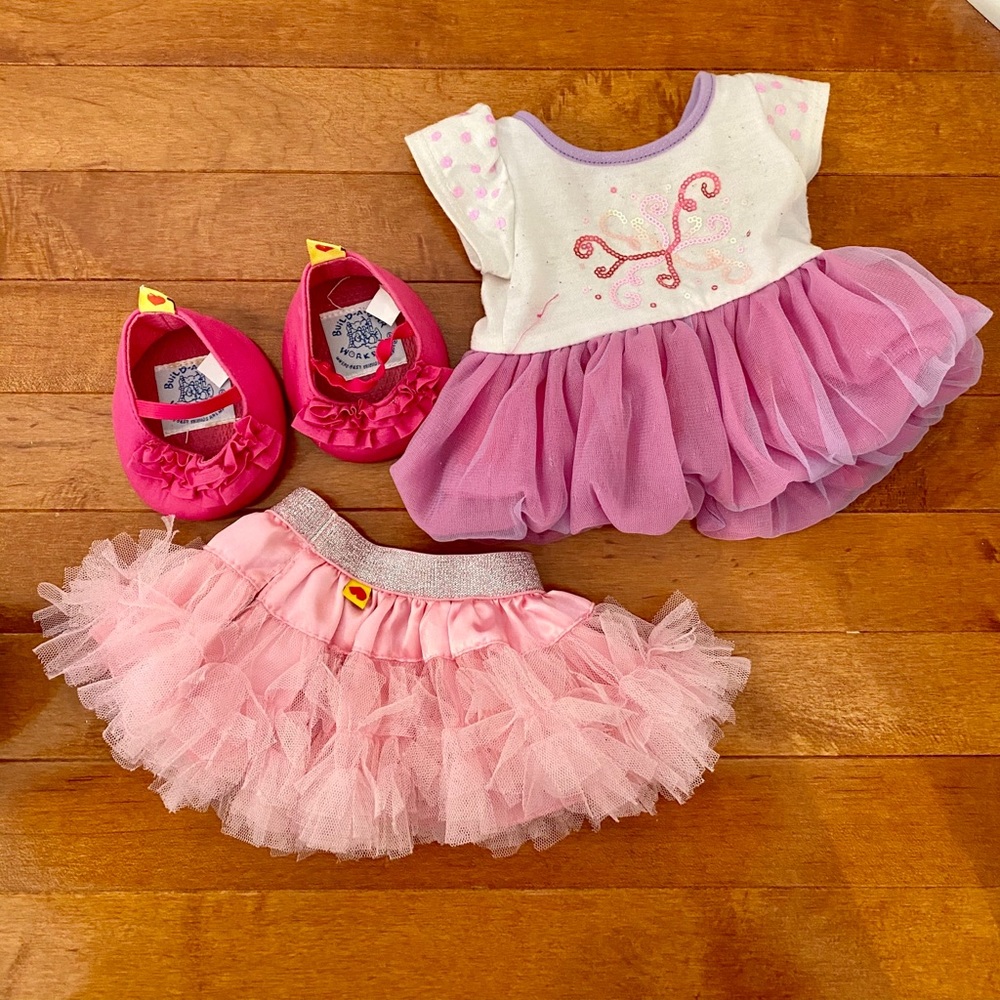 Build-A-Bear outfits and shoes